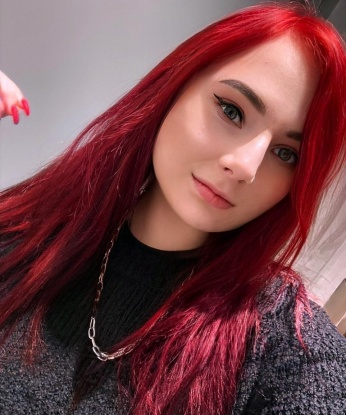 Мои нежные руки и чувственные губы помогут тебе расслабиться и забыть о повседневных заботах. Я умею слушать и дарить внимание, мое общество приносит полное удовлетворение. С удовольствием исполню все твои фантазии и желания. Идеальное сочетание страсти, умения и опыта - все, что нужно для прекрасного времяпрепровождения. Отзывы моих довольных клиентов говорят сами за себя. Дай себе роскошь погрузиться в мир наслаждения и безупречного удовольствия со мной. Жду твоего звонка! 🌹💋✨ 1004, 19 лет